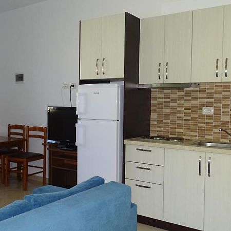 Hotel Arsenal Εξαμίλιο Εξωτερικό φωτογραφία