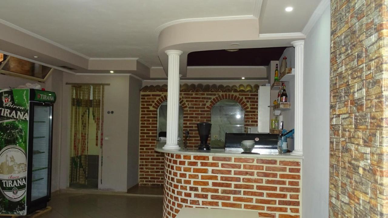 Hotel Arsenal Εξαμίλιο Εξωτερικό φωτογραφία
