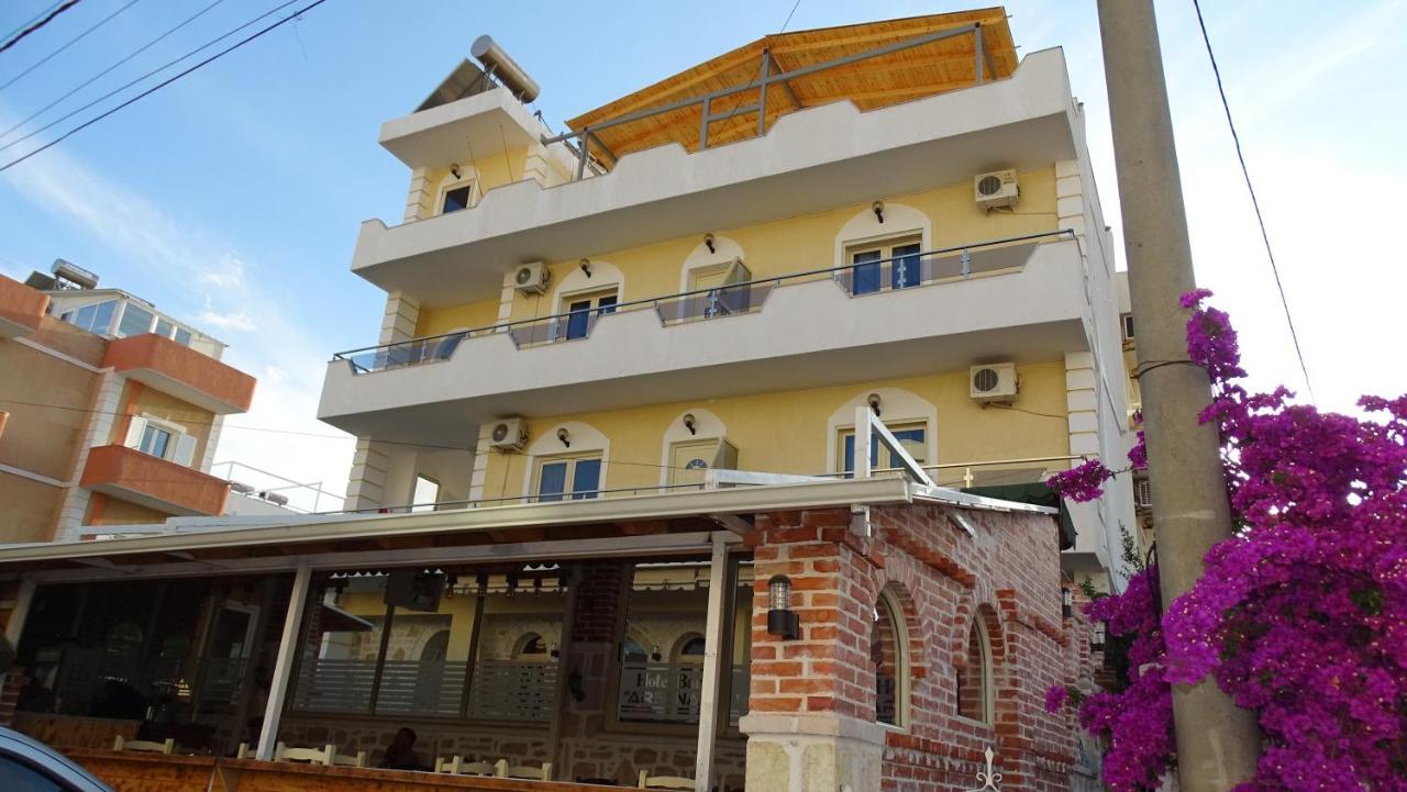 Hotel Arsenal Εξαμίλιο Εξωτερικό φωτογραφία